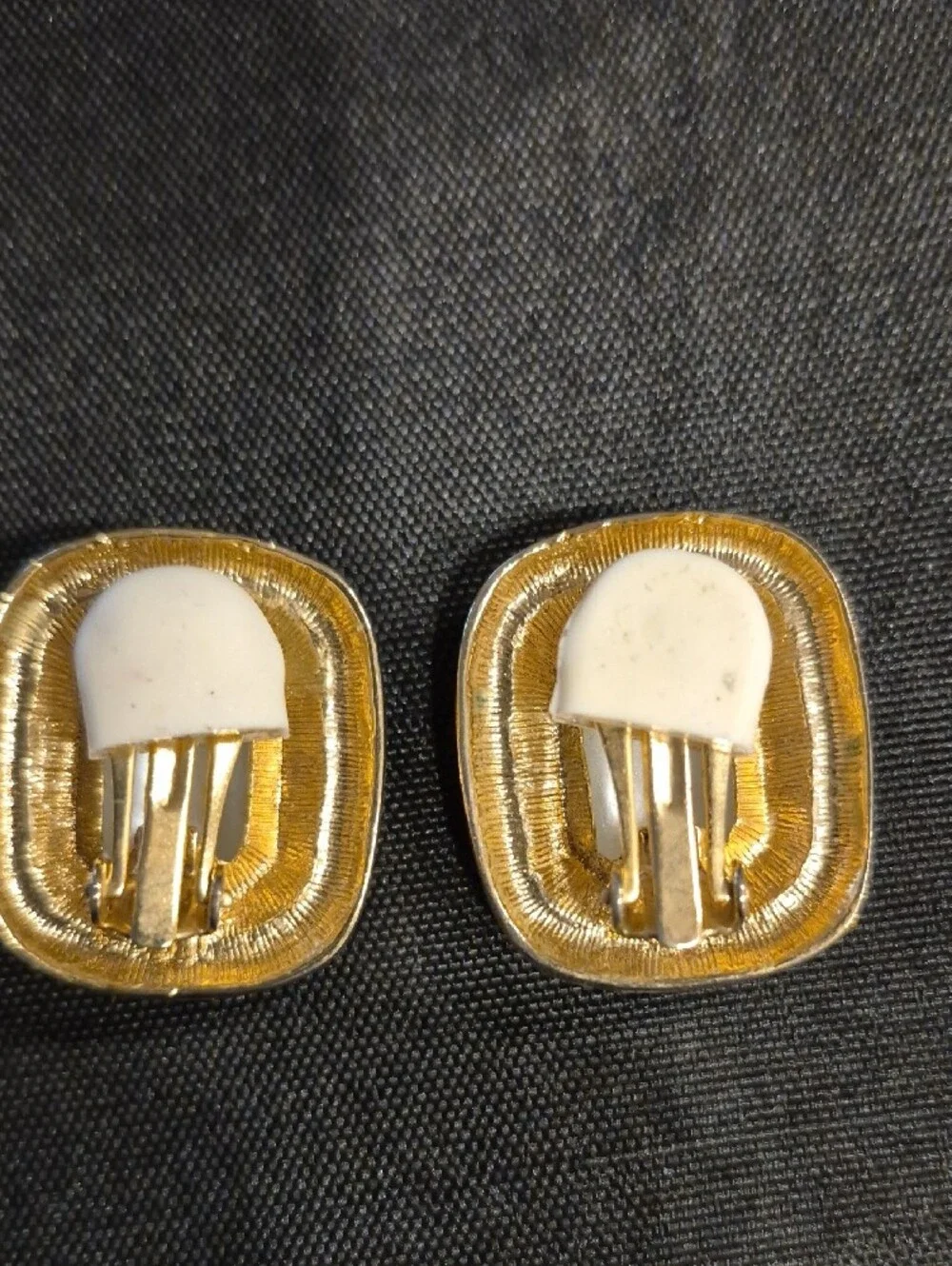Vintage elegant gold